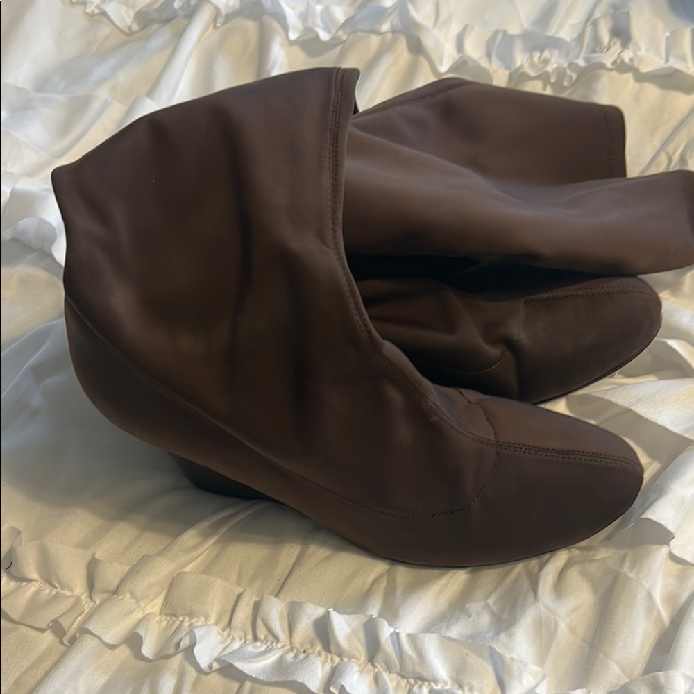 Gabriella Rocha Brown Heeled Boots Suede Slip-On